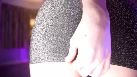 Emily Hill online show from 31, 12, 2024