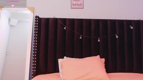 Tania  online show from 24, 9, 2025