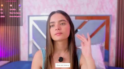 Snapshot of littleesara18 chatting on 11, 5, 2026 Sara online show from 11, 5, 2026