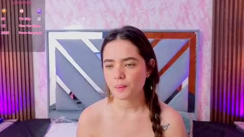 Snapshot of littleesara18 chatting on 22, 5, 2026 Sara online show from 22, 5, 2026
