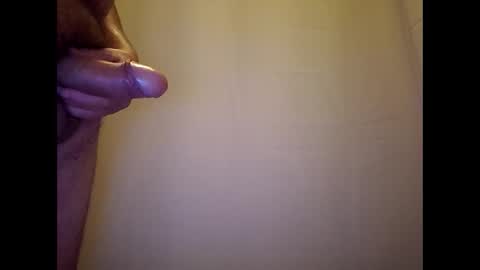 littleguyy888 online show from 17, 12, 2025