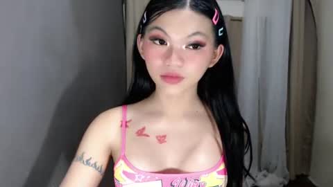 littlelace_ online show from 23, 6, 2026