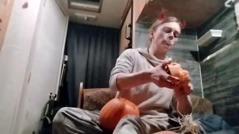 littleleo96 online show from 29, 10, 2025