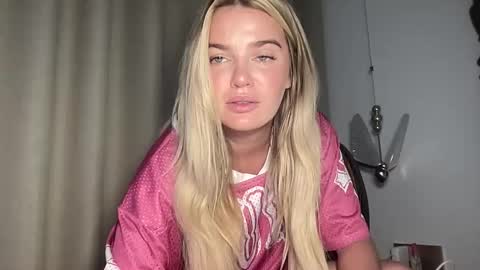 Marciabrady online show from 14, 12, 2025