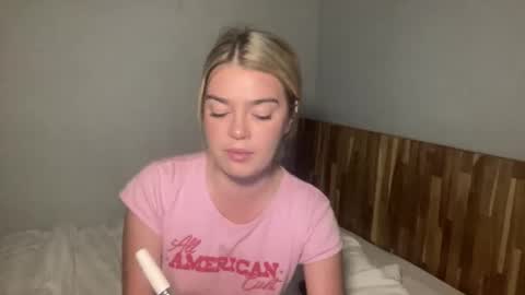 Marciabrady online show from 8, 4, 2026