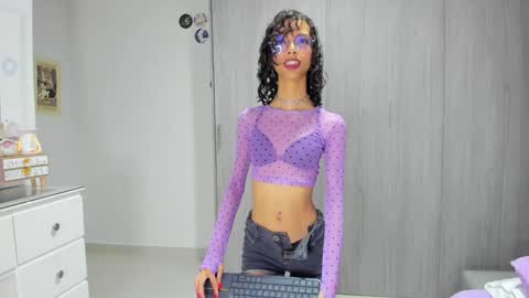 Luna online show from 4, 12, 2024