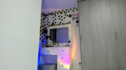 Snapshot of littlemoon18 chatting on 14, 5, 2026 Luna online show from 14, 5, 2026