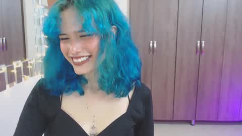 LAUREN online show from 19, 9, 2025