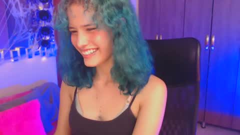 LAUREN online show from 14, 10, 2025
