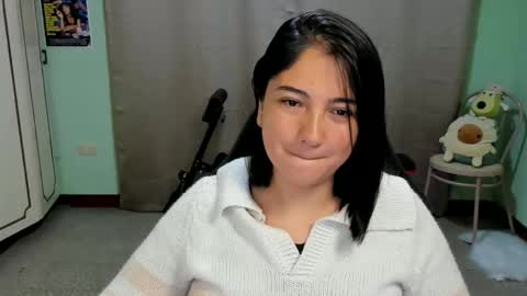 Mia  Wednesday to Sunday 730 am to 1030 am Colombian Hour D online show from 24, 10, 2025