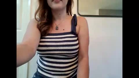 Snapshot of littlered_6969 chatting on 9, 6, 2026 littlered_6969 online show from 9, 6, 2026
