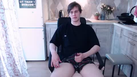 Snapshot of littlesadcabbage chatting on 12, 6, 2026 Sonnenschein online show from 12, 6, 2026