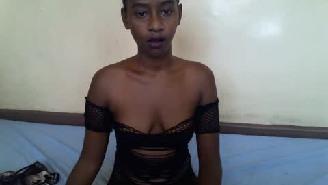 littlesandie online show from 11, 2, 2025