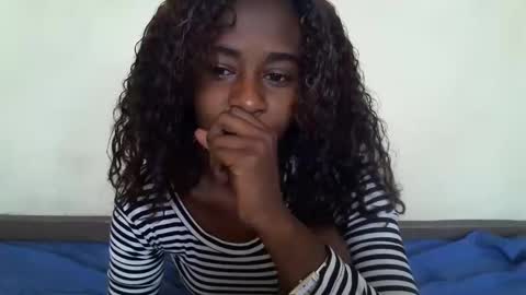 littlesandie online show from 24, 10, 2025