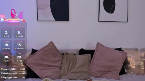    online show from 10, 3, 2025