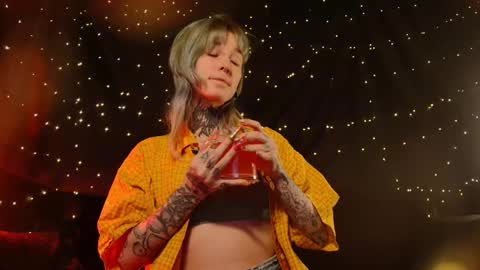 Niki  free tg channel with some photos gifs and info about streams  online show from 13, 1, 2026