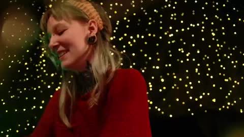 Niki  free tg channel with some photos gifs and info about streams  online show from 4, 3, 2026