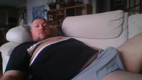 littlesubbear online show from 21, 11, 2025