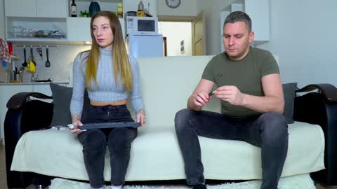 Little Tifany online show from 4, 12, 2025