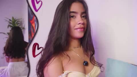 littletammy_ online show from 26, 11, 2025