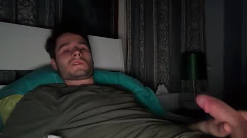 Snapshot of livefantesy4 chatting on 30, 9, 2025 livefantesy4 online show from 30, 9, 2025