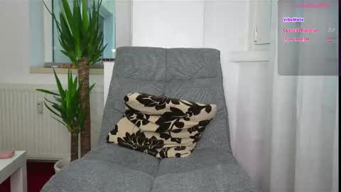 OnlyFans livia77   twitter liv20 4u online show from 14, 11, 2025