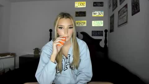 Livvy online show from 9, 4, 2026