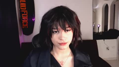 Elizabeth online show from 25, 10, 2025