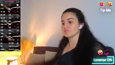 liz online show from 4, 3, 2025