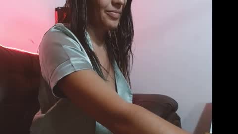 liz_fe online show from 18, 2, 2025