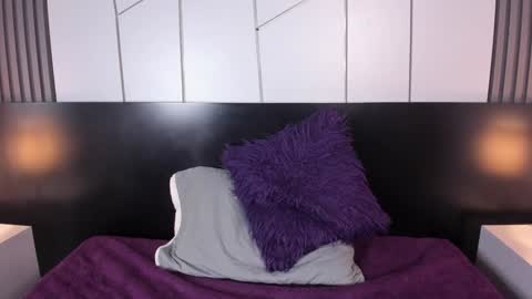 Liz  online show from 22, 1, 2025