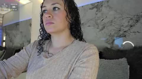 Snapshot of liz_holmes chatting on 17, 10, 2025 Liz online show from 17, 10, 2025