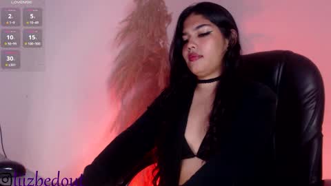 Snapshot of lizbedoutx chatting on 21, 11, 2025 lizbedoutx online show from 21, 11, 2025