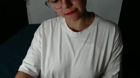 Lizze Bodu 3 online show from 17, 2, 2025