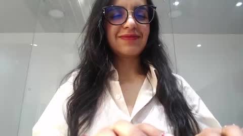 lizeth_white online show from 30, 6, 2026