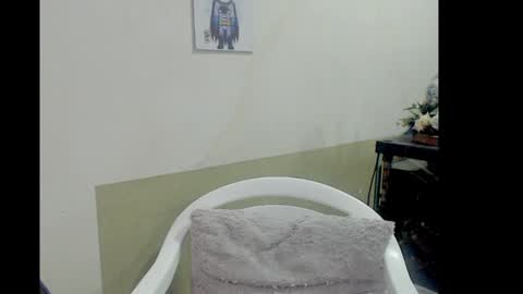 lizz1305 online show from 3, 12, 2024