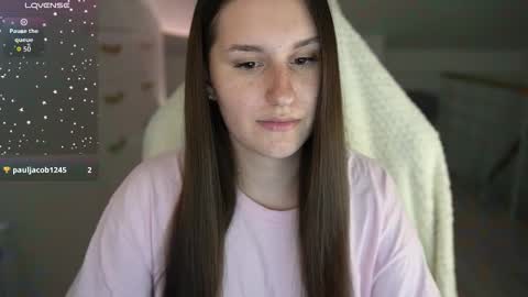 Snapshot of lizzi_fox chatting on 23, 9, 2025 Lizi-Fox online show from 23, 9, 2025