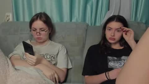 Snapshot of lizzi_muur chatting on 9, 12, 2024 lizzi_muur online show from 9, 12, 2024