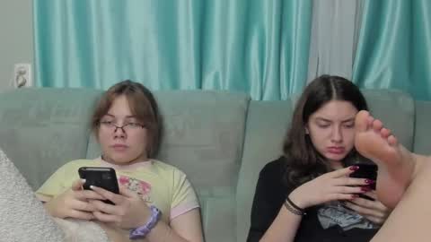 Snapshot of lizzi_muur chatting on 10, 12, 2024 lizzi_muur online show from 10, 12, 2024