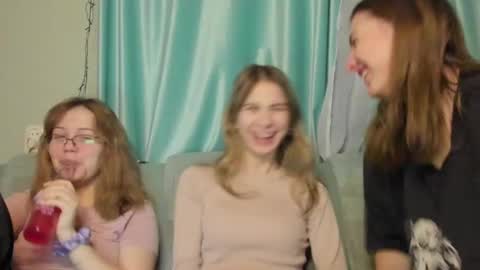 Snapshot of lizzi_muur chatting on 10, 1, 2025 lizzi_muur online show from 10, 1, 2025