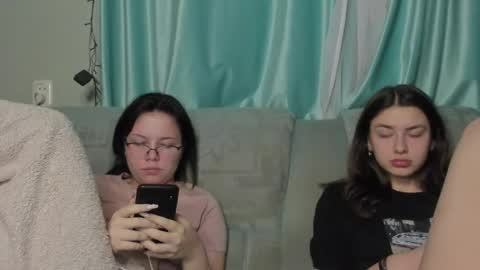 Snapshot of lizzi_muur chatting on 13, 1, 2025 lizzi_muur online show from 13, 1, 2025