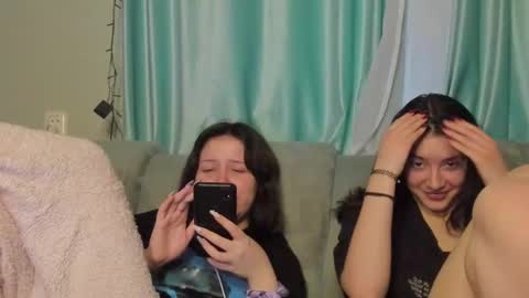 Snapshot of lizzi_muur chatting on 24, 1, 2025 lizzi_muur online show from 24, 1, 2025