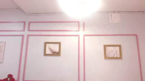 lizzie12_a online show from 19, 2, 2025