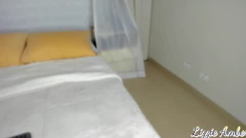 lizzieamber online show from 13, 12, 2024