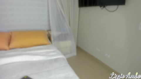 lizzieamber online show from 11, 3, 2025