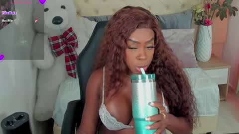 Snapshot of lizzy_joss chatting on 15, 9, 2025 Lizzy Joss online show from 15, 9, 2025