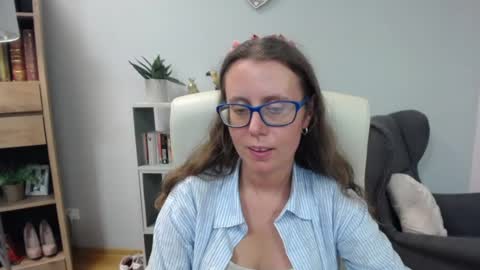 Lizzy online show from 7, 7, 2026