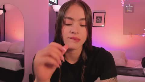Lizzy Colins online show from 21, 6, 2026