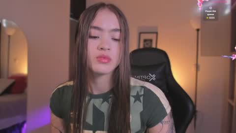 Lizzy Colins online show from 2, 7, 2026