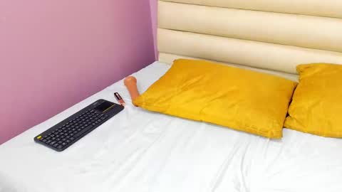 LizzySato online show from 26, 9, 2025